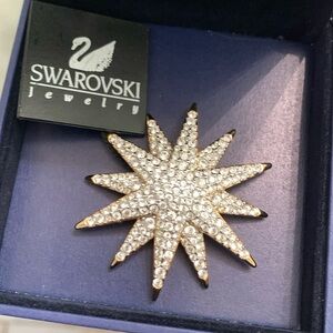 Signed Swarovski Star Pave Pin NWT Stunning!!